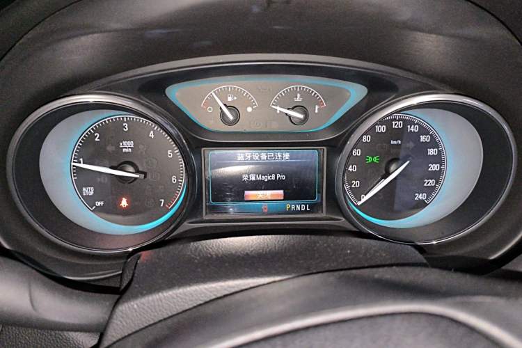Used Buick Envision 2015 20T Two-Wheel-Drive Elite Model Instrument Cluster