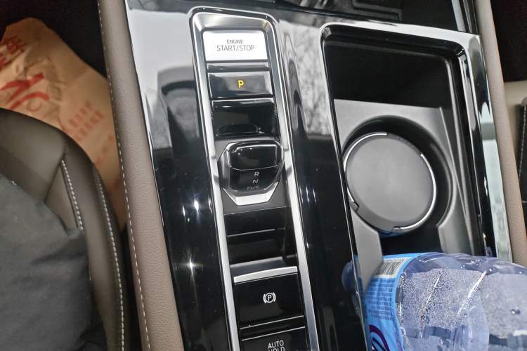 Used Volkswagen Viloran 2024 380TSI Luxury Edition