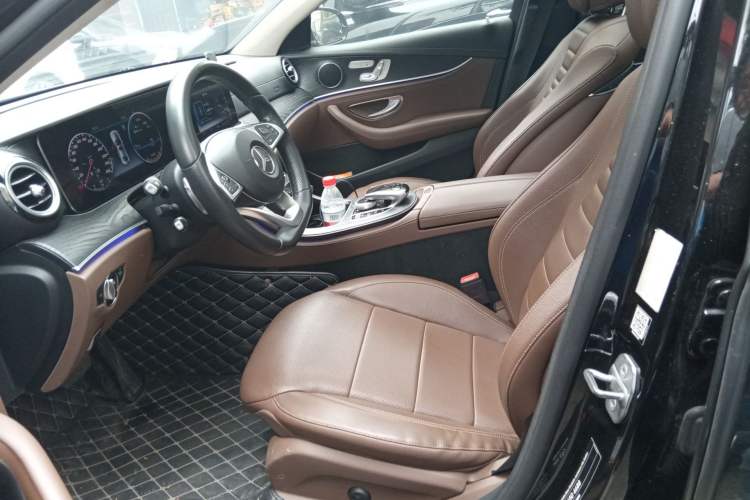 Used Mercedes-Benz E-Class 2018 Restyled E 300 L Sporty and Stylish Edition Left Front Seat