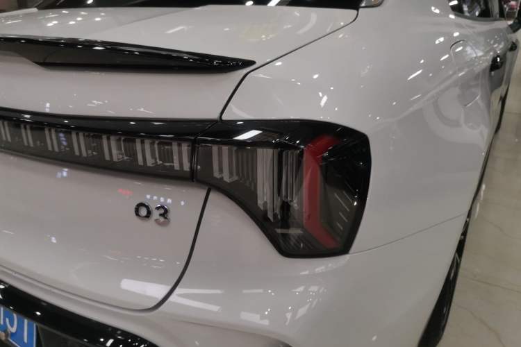Used Lynk & Co 03 2023 1.5TD DCT JingPro Exterior 3
