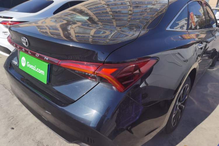 Used Toyota Avalon 2023 2.0L Luxury Edition
