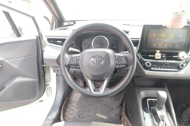 Used Toyota Levin 2019 185T CVT Luxury Edition China VI Standard
