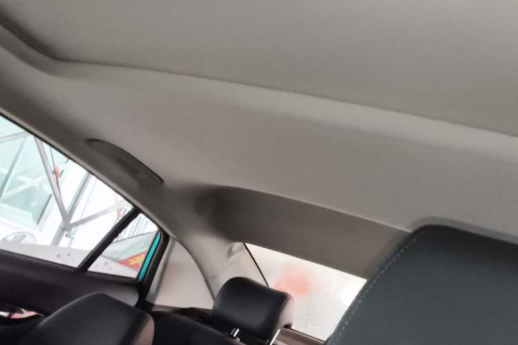 Used Dongfeng Aeolus Yixuan 2020 230T Automatic Advanced Edition Headliner