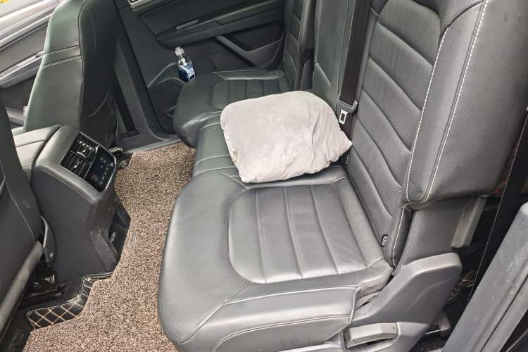 Used Volkswagen Teramont 2019 380TSI Four-Wheel Drive Luxury Version China VI Standard Left Rear Seat