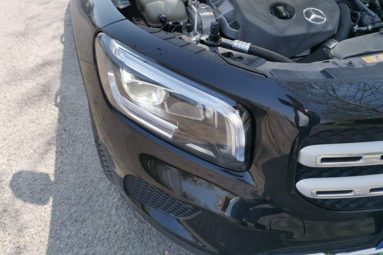 Used Mercedes-Benz GLB 2022 Second Facelift GLB 200 Dynamic Edition Right Front Headlight