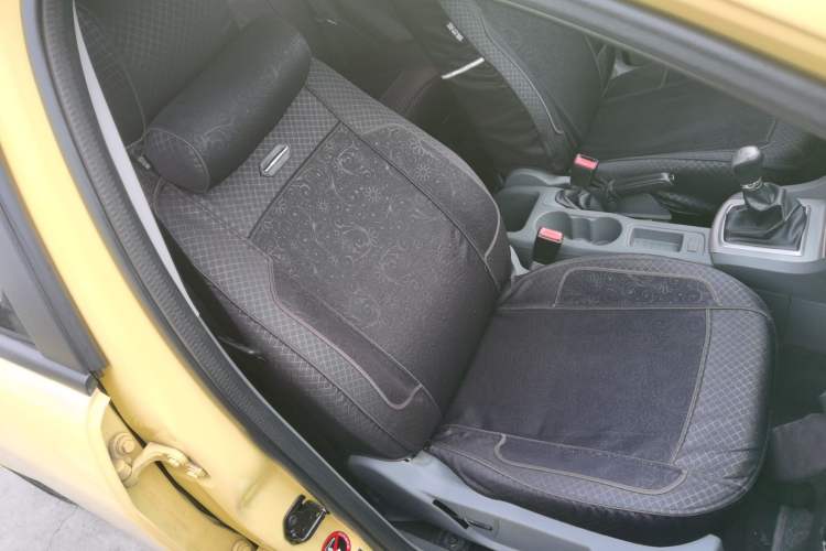 Used Ford Focus 2013 Hatchback Classic 1.8L Manual Base Model