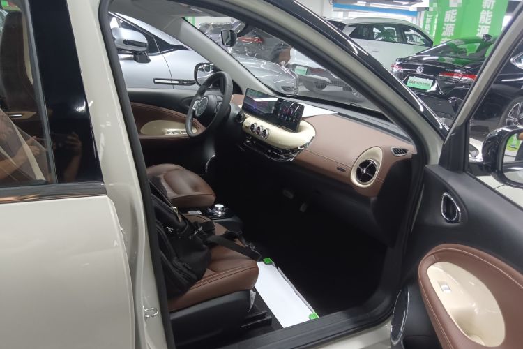 Used Wuling Bingo 2023 333 km Lingxi Connected Version
