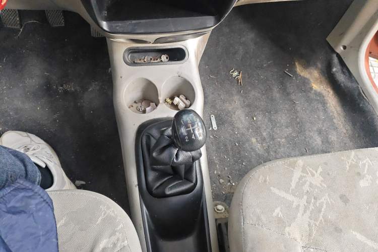 Used Chery QQ3 2012 Fashion Edition 1.0L Manual Champion Version