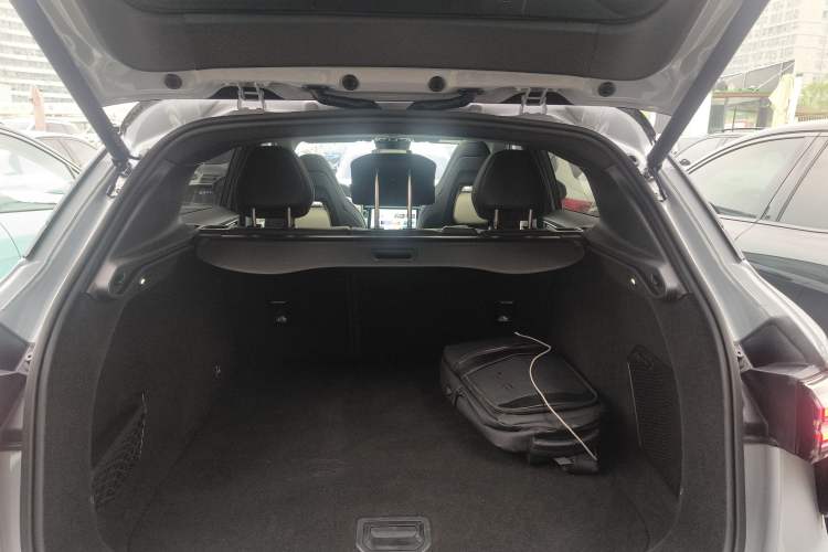 Used Lynk & Co 01 EM-P 2023 1.5TD EM-P Dawn Edition