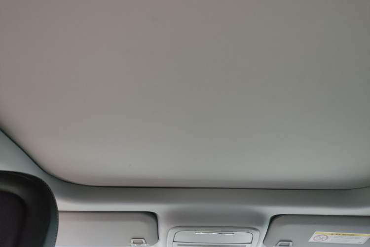 Used Lincoln Corsair 2021 2.0T Two-Wheel Drive Deluxe Edition Headliner