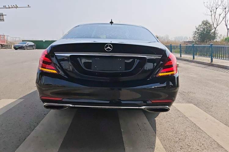 Used Mercedes-Benz S-Class 2019 S 320 L
