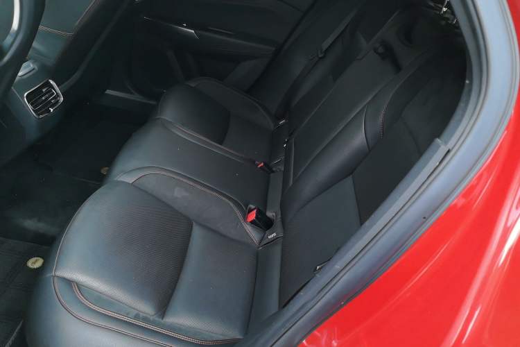 Used Lynk & Co 03 2019 1.5TD DCT JingPro Edition China VI Standard Left Rear Seat