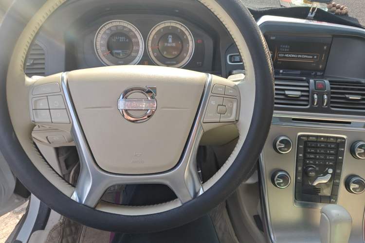 Used Volvo XC60 2012 T5 Comfort Edition