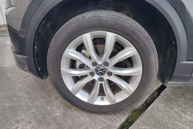 Used Volkswagen T-ROC 2021 280TSI DSG Two-Wheel Drive Elite Connect Edition
