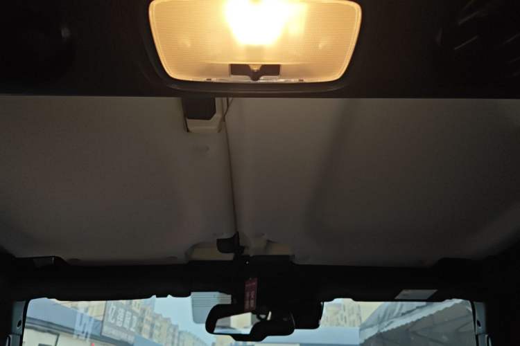 Used BAIC Off-Road BJ40 2019 PLUS 2.3T Automatic Four-Wheel Drive Flagship Edition China VI Emission Standard