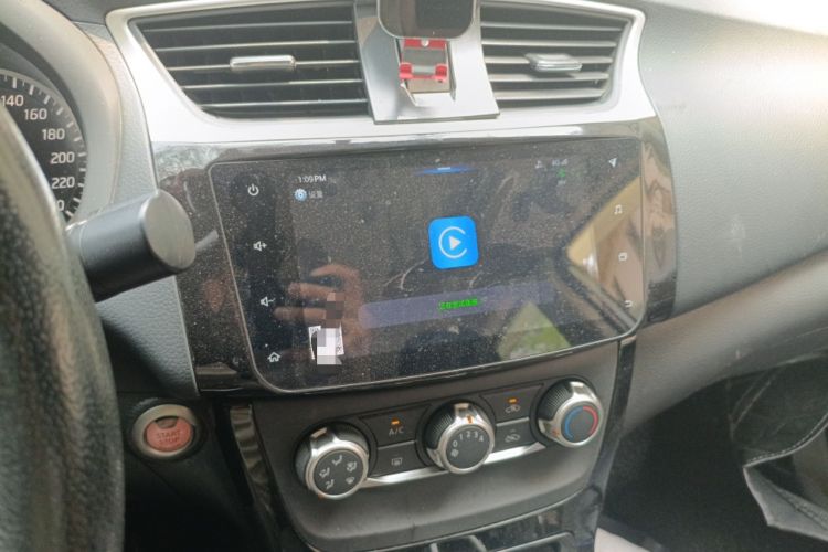 Used Nissan Sylphy 2019 1.6XV CVT Smart Connect Luxury Edition China VI Standard Audio And AC Panel