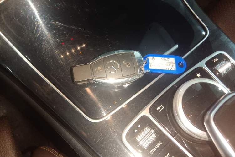 Used Mercedes-Benz GLC 2019 GLC 200 4MATIC Vehicle Key