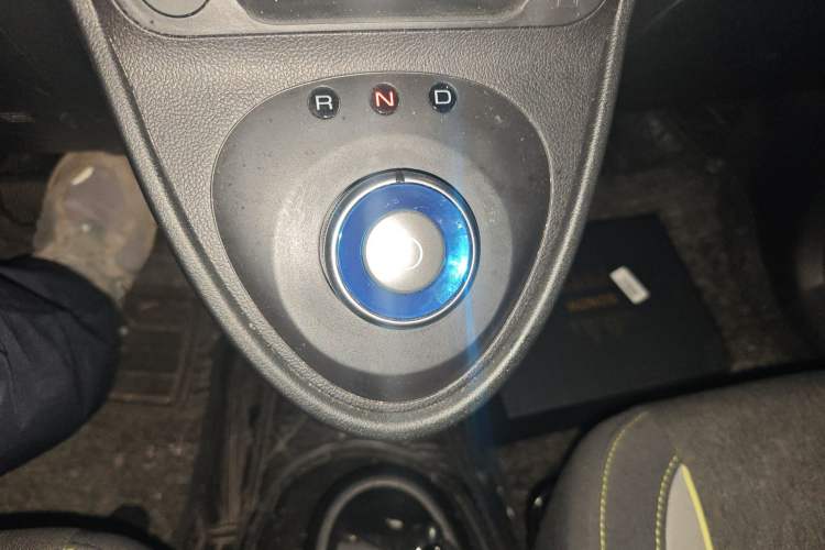 Used ORA Black Cat 2021 351 km Standard Version
