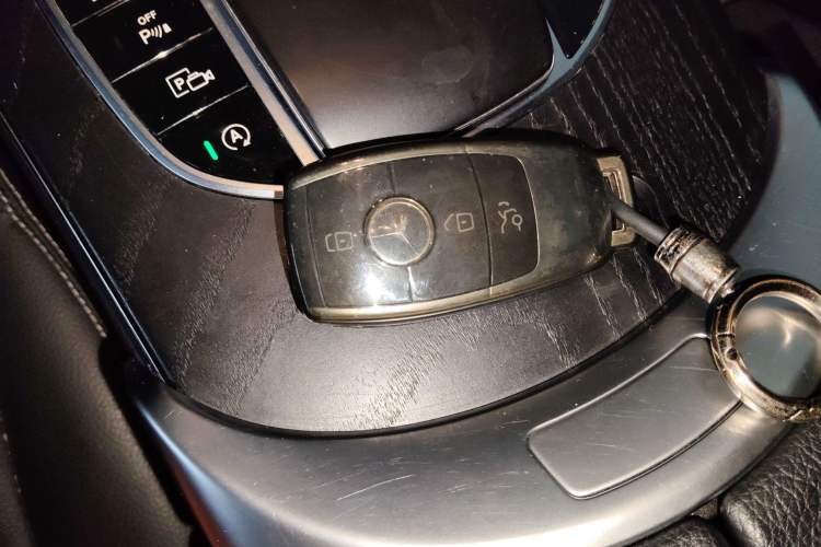 Used Mercedes-Benz C-Class 2021 C 200 L Fashion Edition Sport Version Vehicle Key