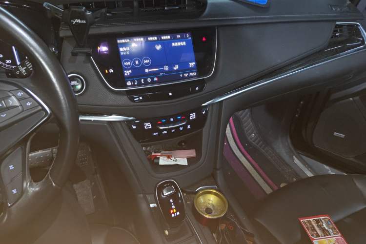 Used Cadillac XT5 2021 2.0T Two-Wheel Drive Luxury Version