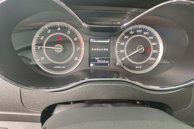 Used Baojun 560 2015 1.8L manual luxury version