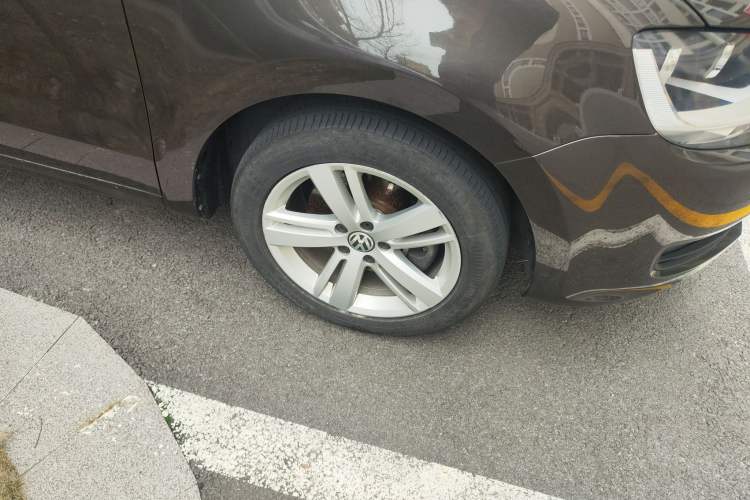 Used Volkswagen Sharan 2018 380TSI Comfort Edition 6-Seater
