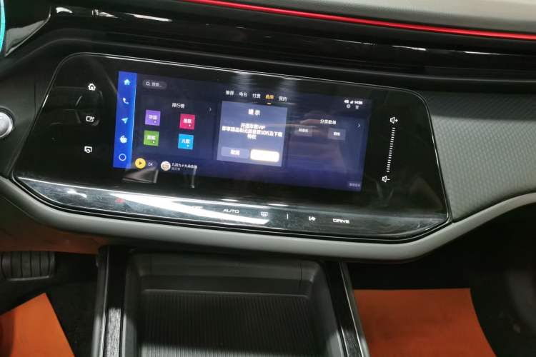 Used Dongfeng Aeolus Yixuan MAX 2023 1.5T Super-Powered Dad Edition