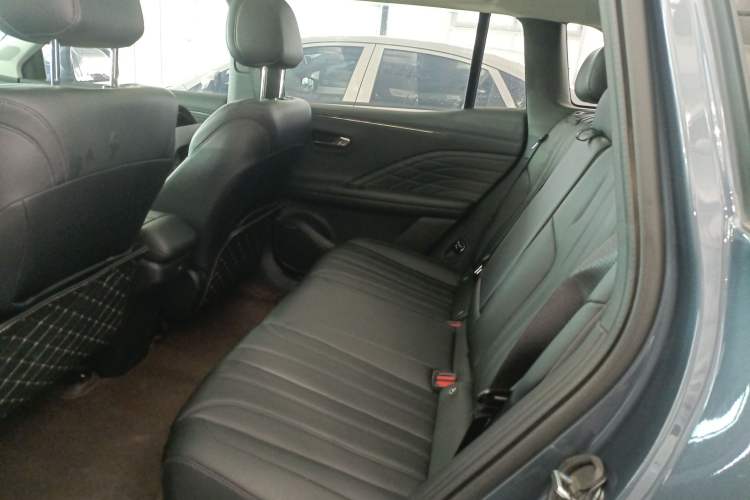 Used AION V 2024 Aion Tyrannosaurus 650 Smart Luxury Edition