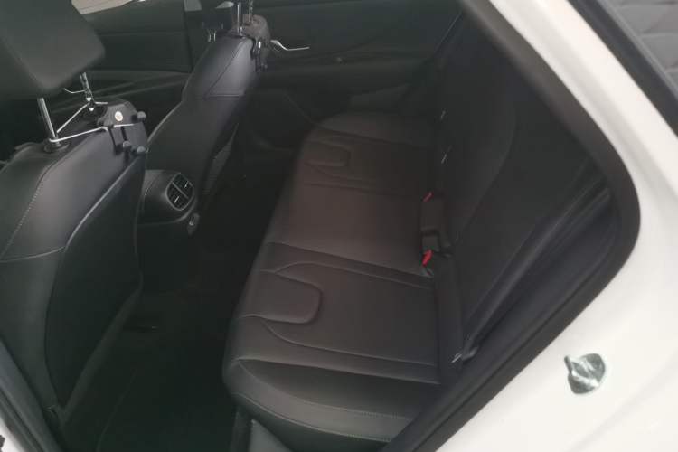 Used Hyundai Elantra 2023 1.5L CVT GLX Elite Edition