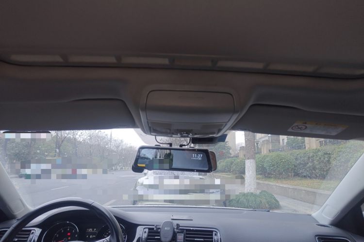 Used Volkswagen Sagitar 2017 230TSI Automatic Comfort Version Headliner