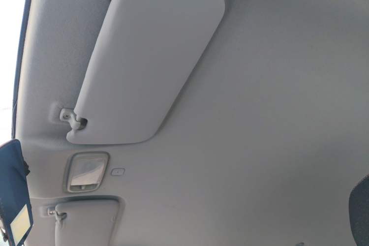 Used Chery New Energy QQ Ice Cream 2022 170km Sundae Phosphate Lithium-Ion