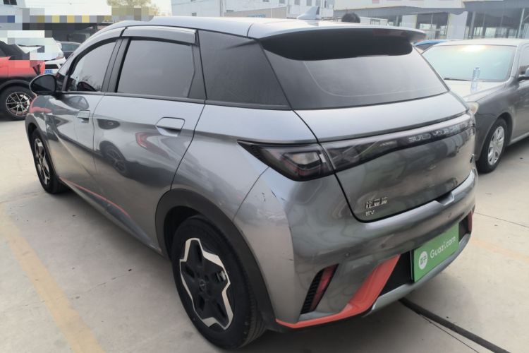 Used BYD Dolphin 2023 420 km Fashion Edition