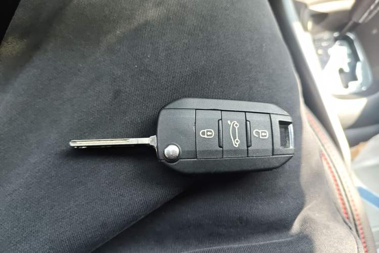 Used Peugeot 2008 2014 1.6L Automatic Trend Edition
