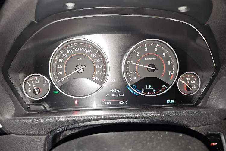 Used BMW 3 Series GT 2017 330i xDrive M Sport Instrument Cluster