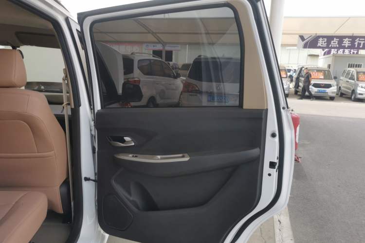 Used Wuling Hongguang 2021 1.5L Facelifted S Comfort Version with Electric Power Steering LAR