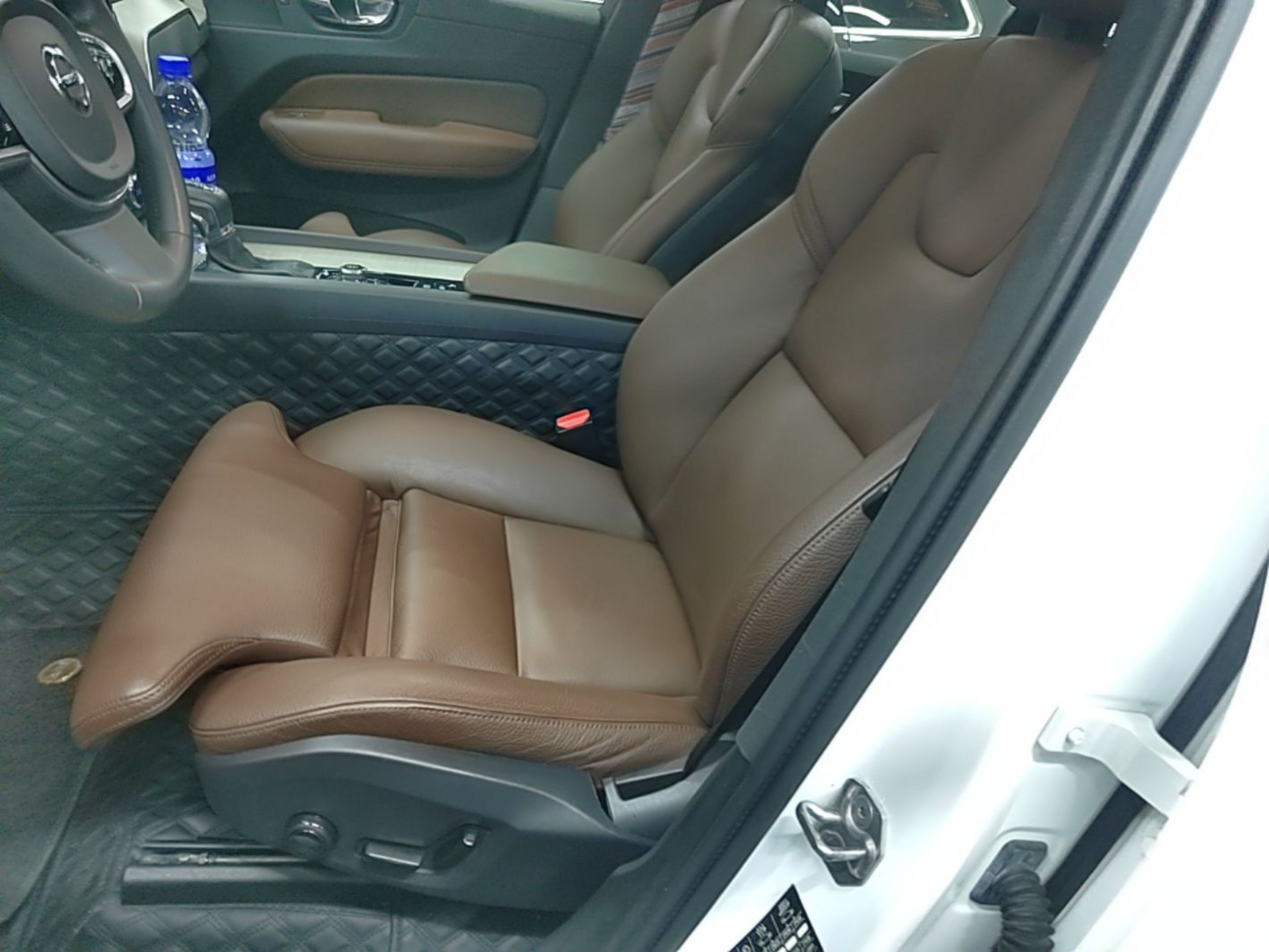 Vordere Reihe im Auto