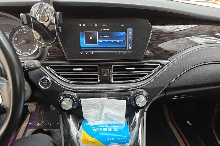 Used TRAUM S70 2018 1.5T Manual Standard Model 7 Seats
