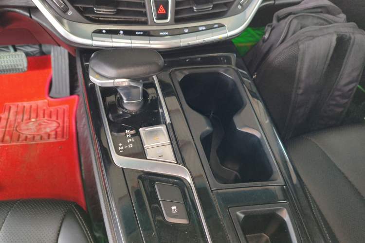 Used Geely Auto Emgrand GT 2021 1.8T Flagship Edition Gear Lever