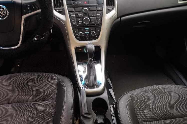 Used Buick GT 2014 XT 1.6L Automatic Fashion Edition