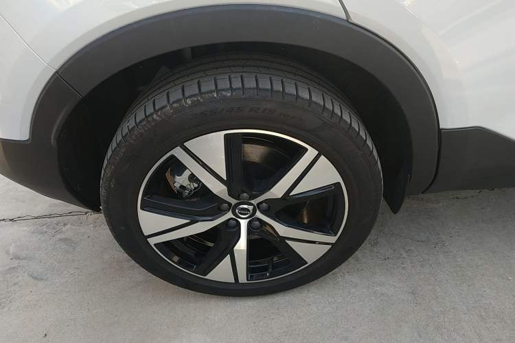 Used Volvo XC40 New Energy 2022 Four-Wheel Drive High-Performance Version
