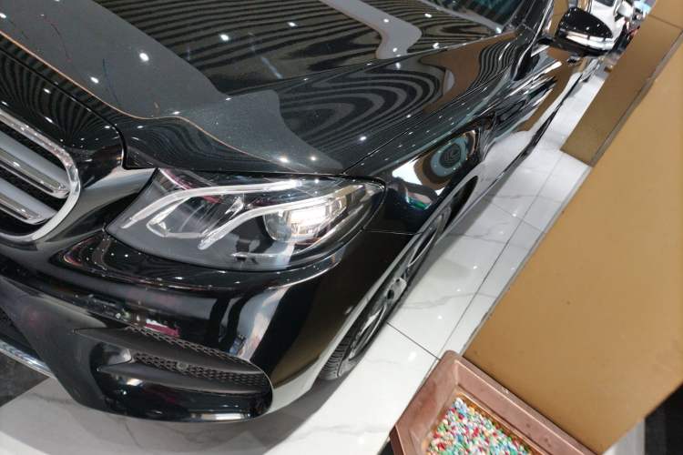 Used Mercedes-Benz E-Class 2019 Restyled E 300 L Sporty and Stylish Edition