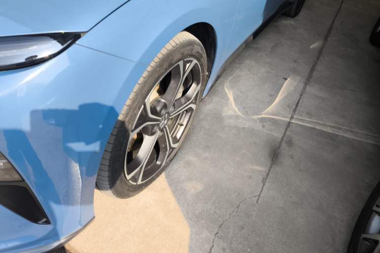 Used Nio ET5T 2023 75 kWh Touring