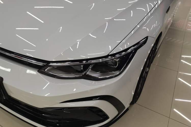 Used Volkswagen Golf 2023 Facelift 280TSI DSG R-Line Lite