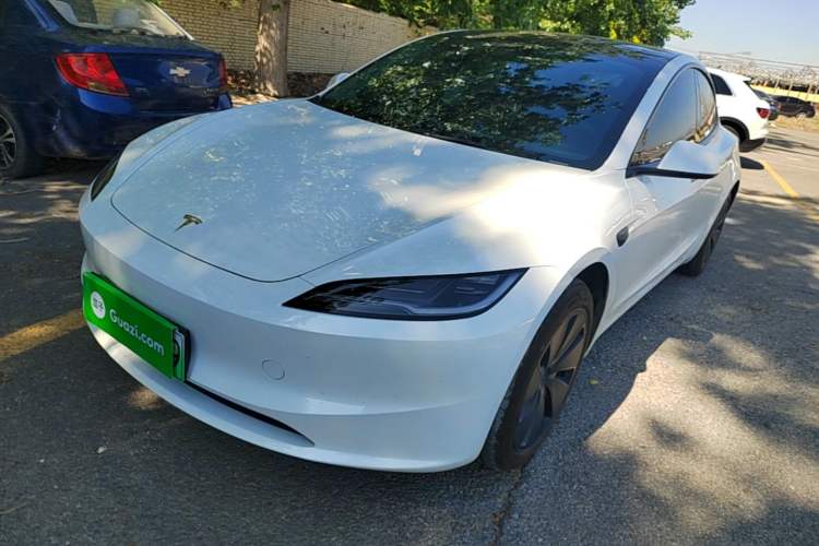 Used Tesla Model 3 2025 Rear-Wheel-Drive Version