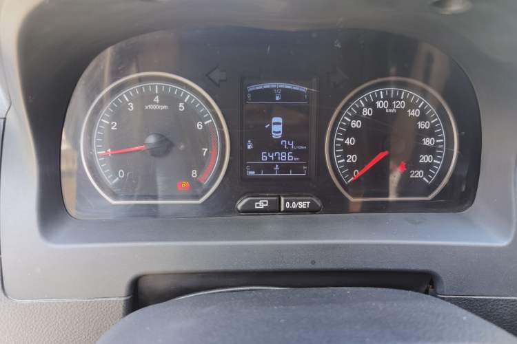 Used FORTHING Joyear X3 2014 1.5L Luxury Model Odometer Close Up