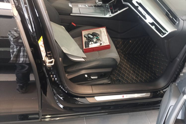 Used Audi A6L 2024 45 TFSI Prestige Dynamic Edition Right Front Seat