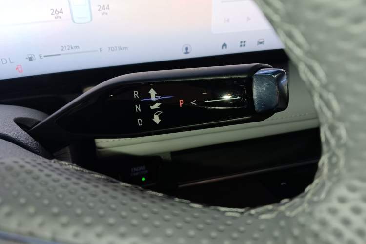 Used Buick GL8 2025 Lu Zun Deluxe Edition