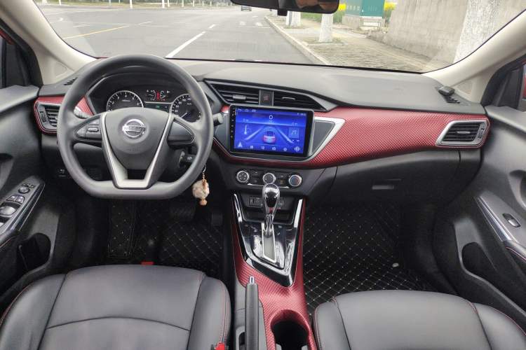 Used Nissan Lannia 2019 1.6L CVT Cool Edition China VI Center Console