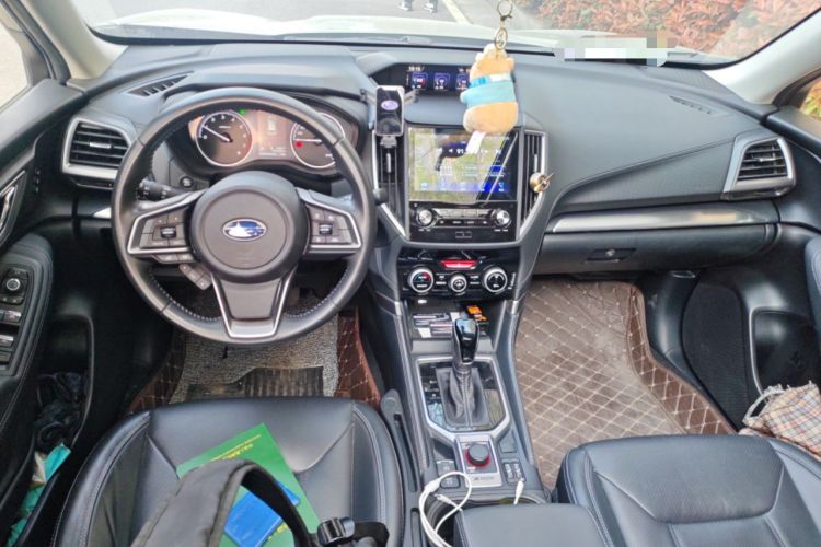 Used Subaru Forester 2021 2.0i Luxury Edition EyeSight Center Console