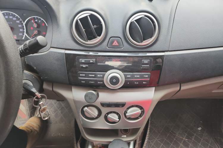 Used Changan Alsvin V3 2012 1.3L Manual Comfort Version China IV Standard